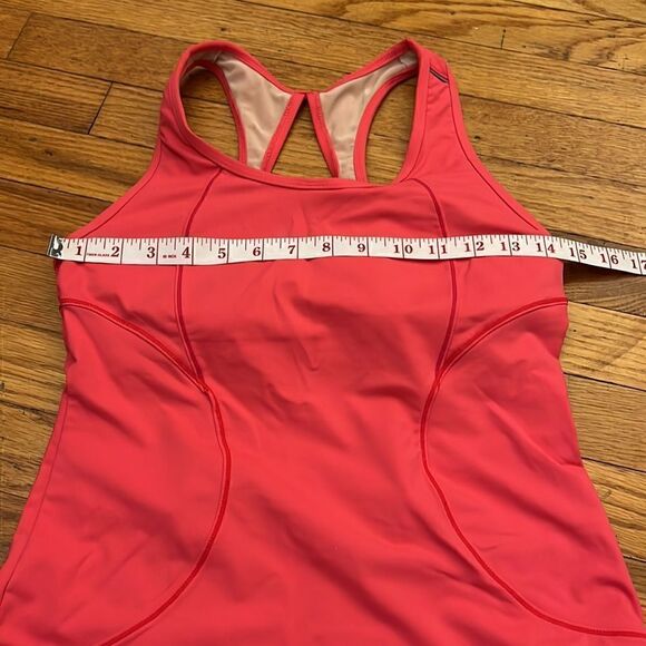 Athleta Energy Workout cycling tank top size S - Picture 8 of 9